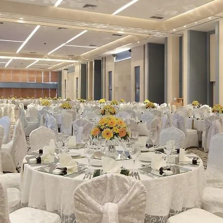 فندق The 4*